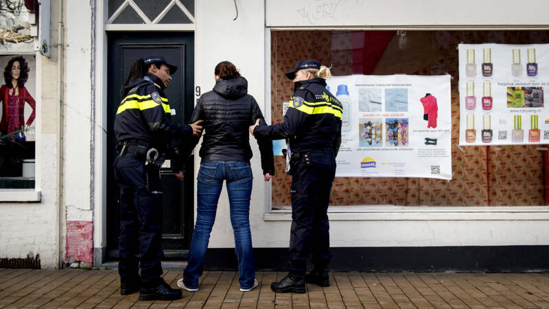 Akerboom hekelt 'zigzagbeleid' en wil meer bevoegdheden voor politie