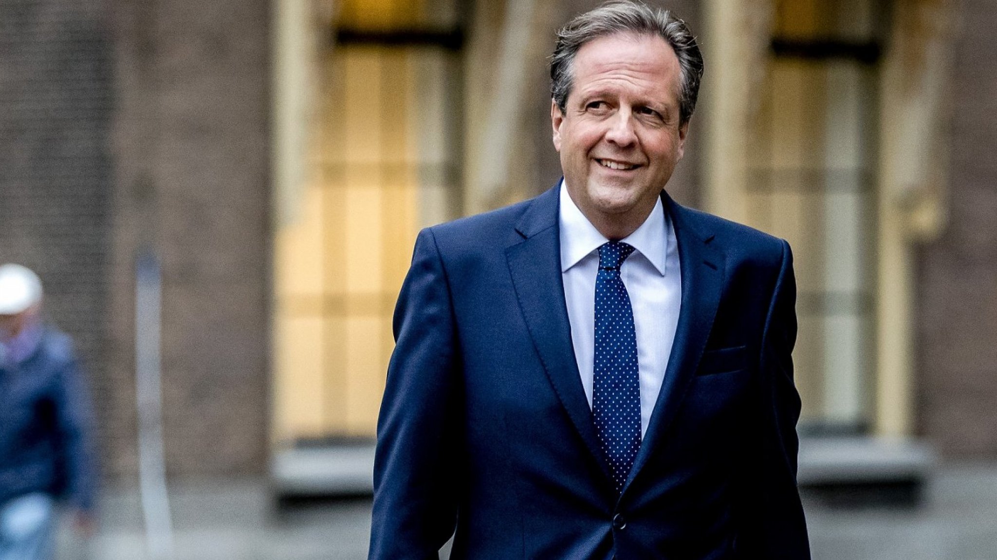 Alexander Pechtold wordt nieuwe directeur CBR | RTL Nieuws