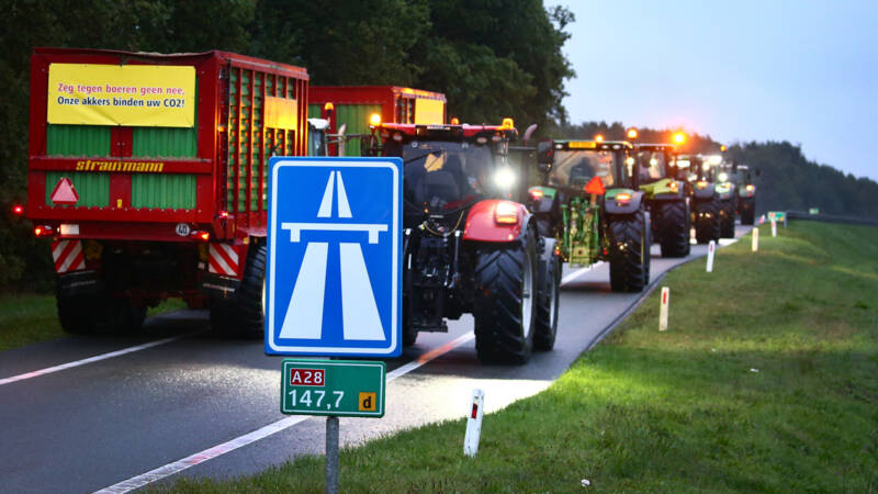 Tractorcolonnes op weg naar Den Haag, drukste ochtendspits ooit