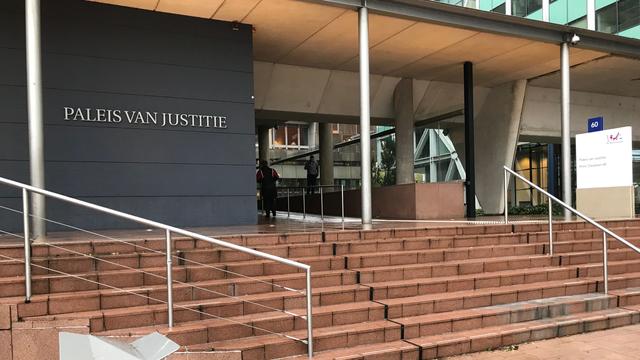 Oud-officier van justitie niet langer vervolgd voor ontucht na blunder OM | NU - Het laatste nieuws het eerst op NU.nl