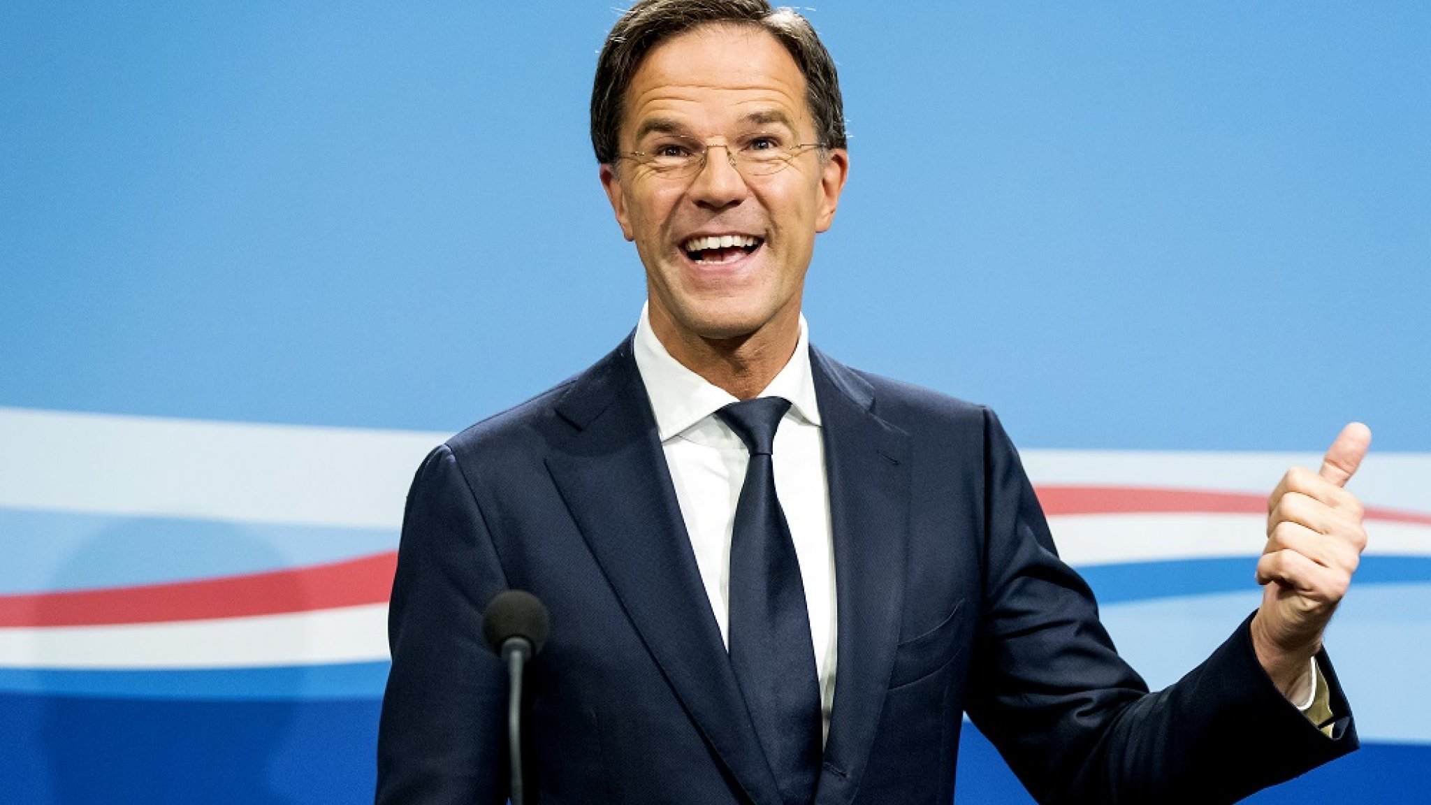 Ook Rutte kreeg reiskosten én had auto met chauffeur | RTL Nieuws