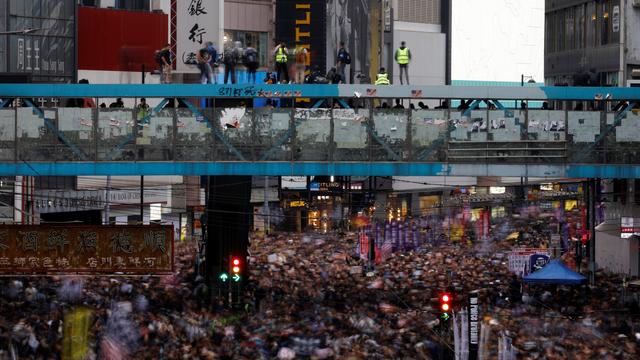 Honderden arrestaties bij protesten in Hongkong op Nieuwjaarsdag | NU - Het laatste nieuws het eerst op NU.nl