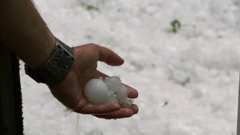 Zandstormen en hagelstenen zo groot als golfballen teisteren Australië