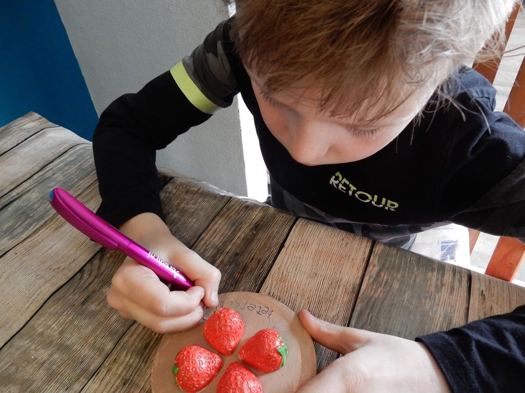 Beschuit met aardbei knutselen voor beterschap zieke » Crea met kids