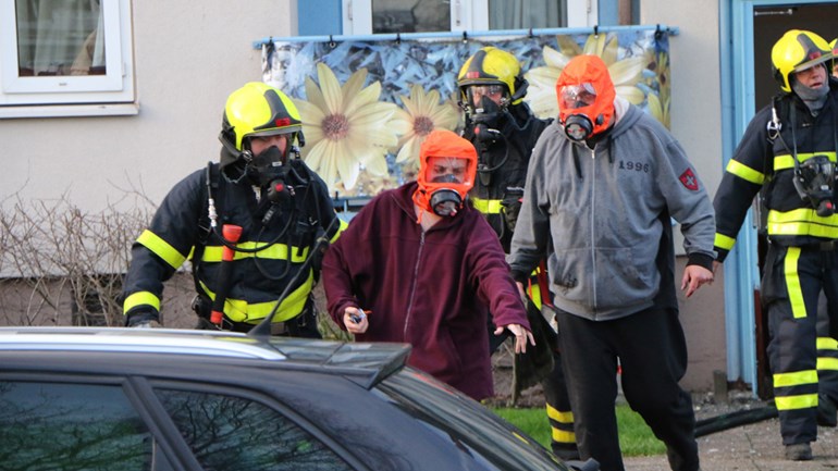 Brand in portiekflat Erasmusweg in Den Haag, woning volledig uitgebrand - Omroep West