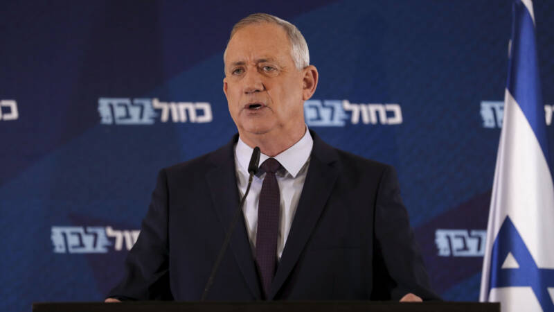 Rivalen Gantz en Netanyahu gaan om de tafel in Israël