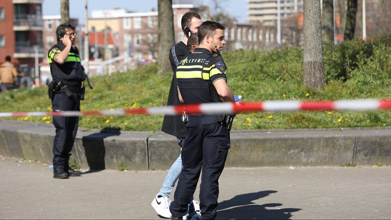 Hagenaar zwaargewond in ziekenhuis na ruzie, verdachte spoorloos - Omroep West