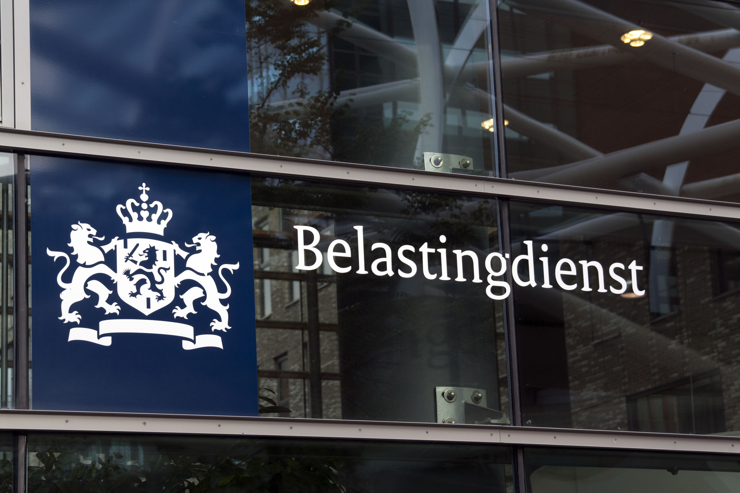 ‘De Belastingdienst is intern ontploft’ – Wel.nl