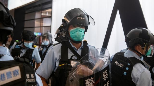 Politie Hongkong zet traangas in tegen demonstranten veiligheidswet