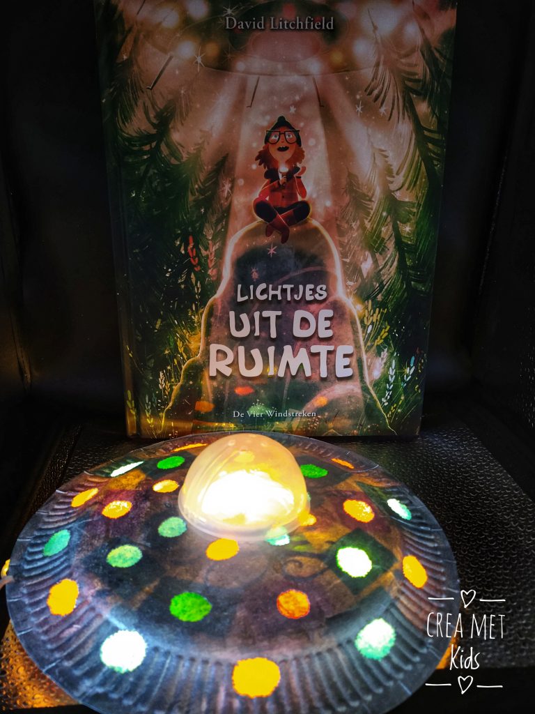 Kinderboek: Lichtjes uit de ruimte - Ufo knutsel » Crea met kids