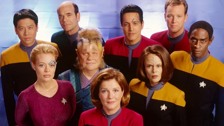 ‘Star Trek: Voyager’ Cast Reuniting For Live Virtual Event Next Week – TrekMovie.com