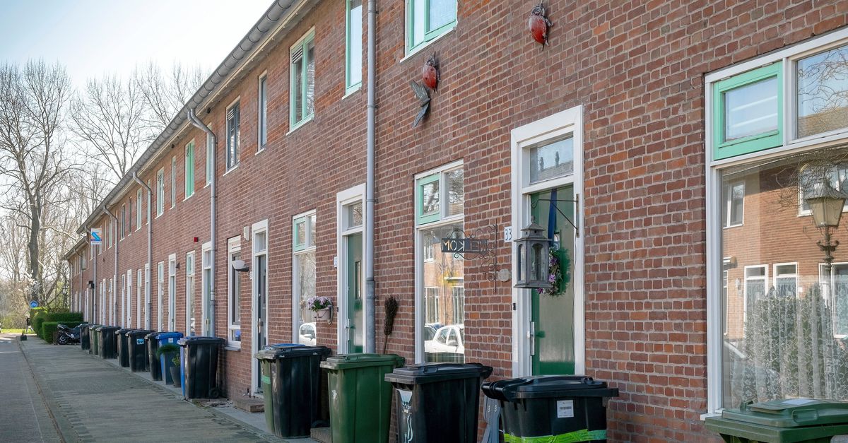 Helft minder sociale huurwoningen door verhuurderheffing - NRC