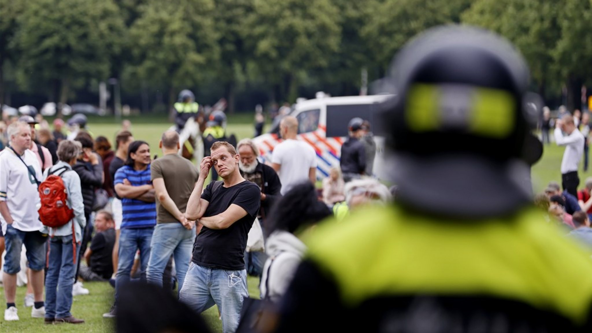 Politie schaalt op vanwege demonstraties: 'Rellen tolereren we niet' | RTL Nieuws