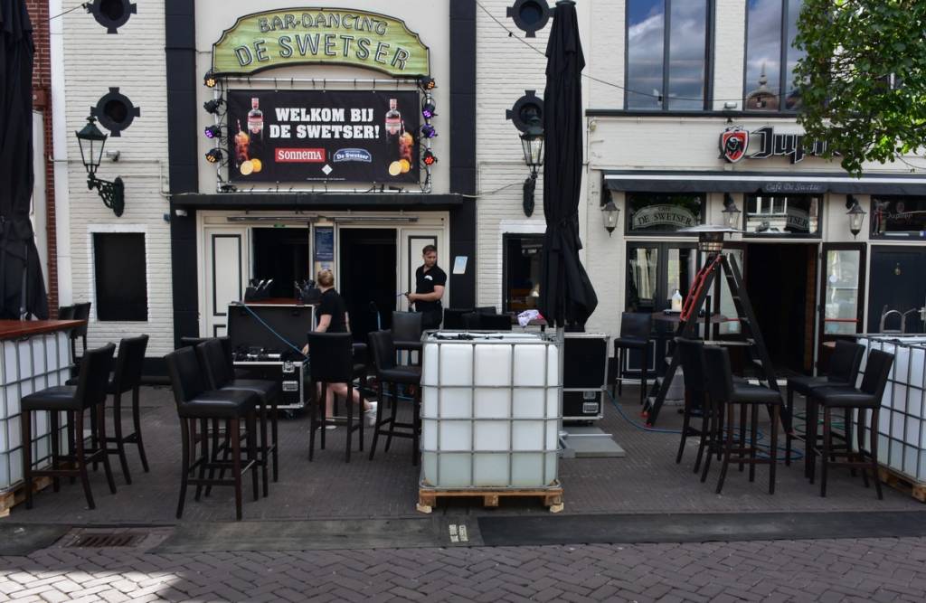 Café de Swetser op last van Veiligheidsregio Fryslân gesloten | Groot Heerenveen