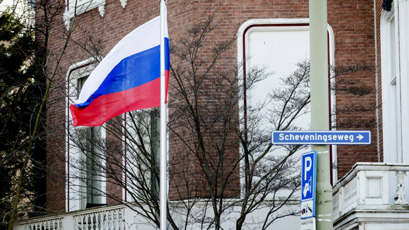 'Volgapparatuur gevonden in auto Russische diplomaat in Nederland'