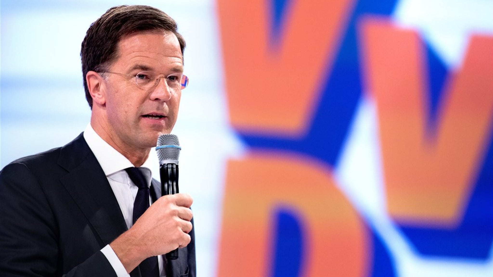 Mark Rutte is eruit: hij wil door als VVD-lijsttrekker en premier | RTL Nieuws