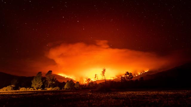 Bosbrand in Californië bereikt historische omvang van gigabrand