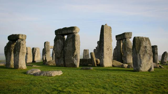 Britse regering keurt omstreden plan voor tunnel bij Stonehenge goed