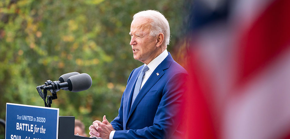 Donald Trump heeft jarenlang bewijzen verborgen van zijn misdaden. Joe Biden kan het blootleggen. - INDIGNATIE