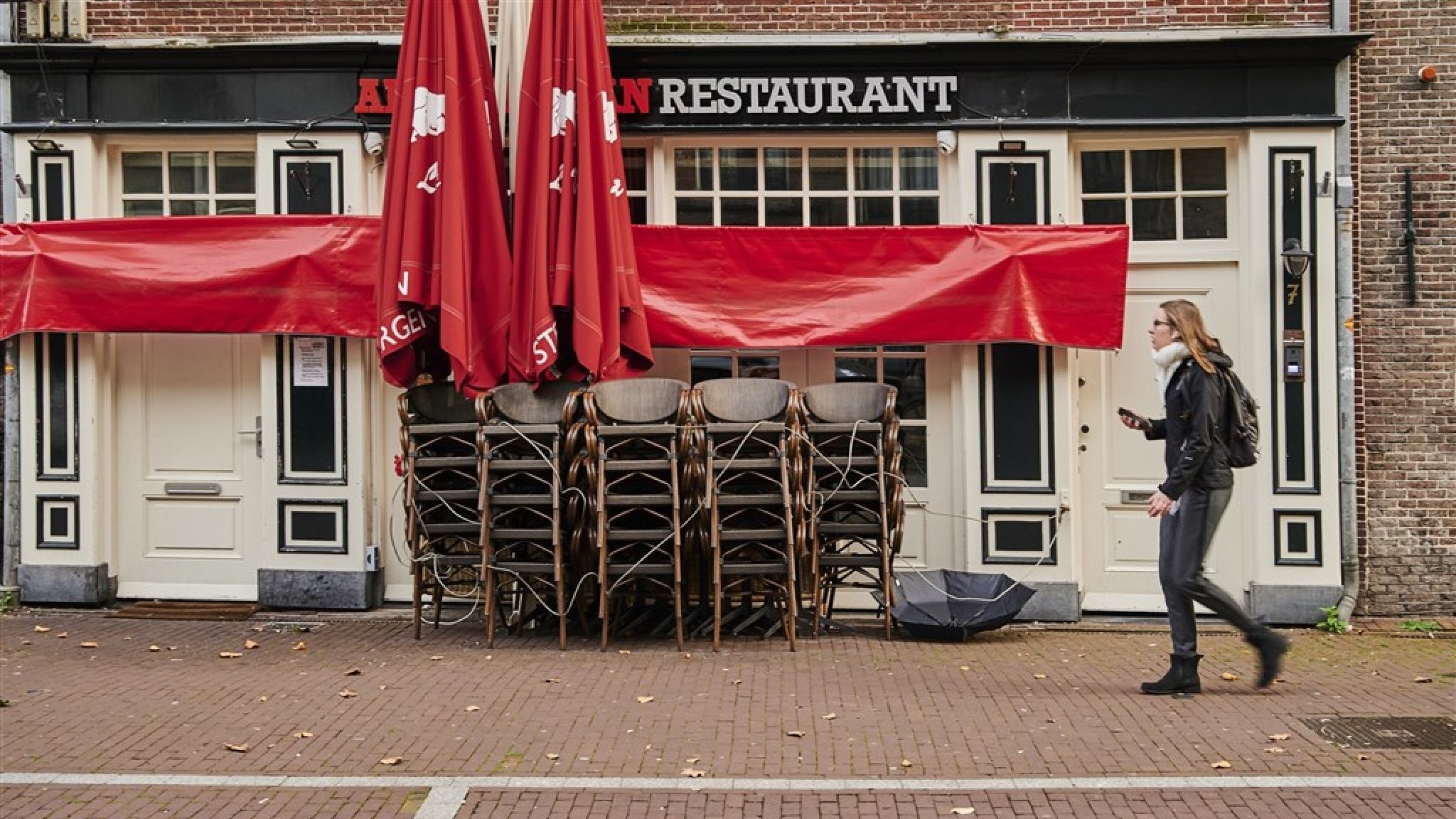 Notitie Economische Zaken: opening horeca leidt tot minder besmettingen | RTL Nieuws