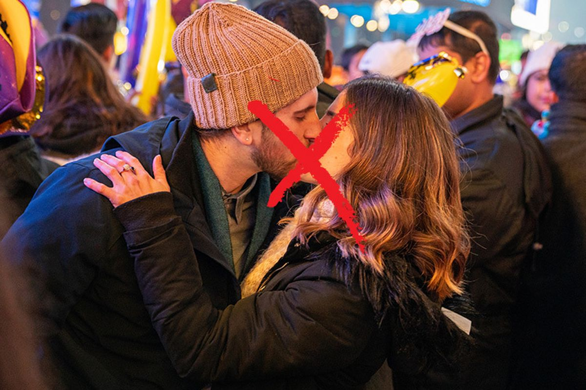 New Year’s Eve rules: Brits banned from ringing in 2021 with a kiss as mutant Covid strain runs rampant