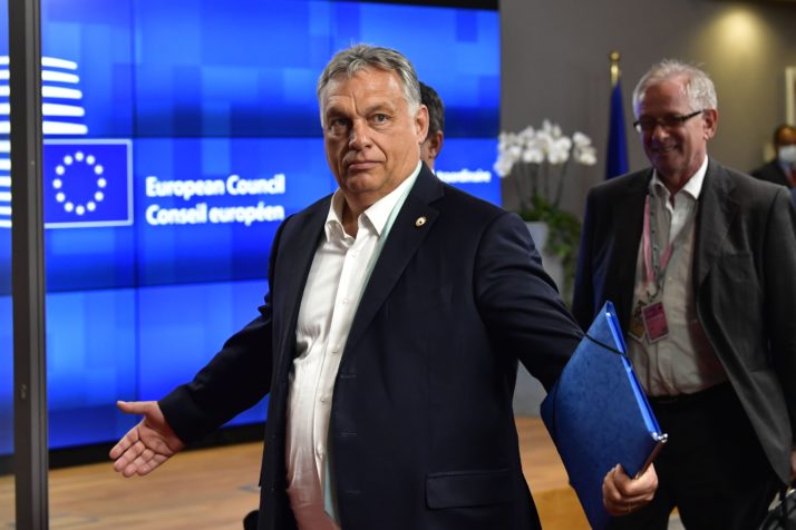 Achter Viktor Orban's verzet tegen een Brusselse 'rechtsstaat' | SDB