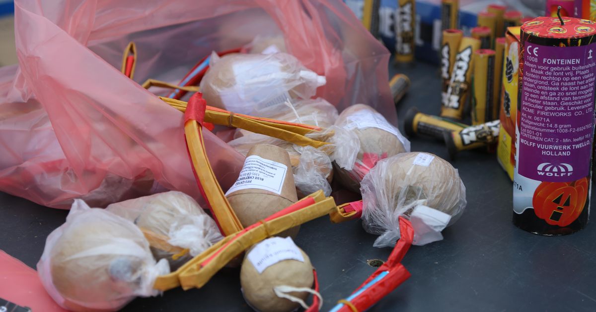 Politie ontdekt leverancier vuurwerk voor relschoppers | Binnenland | Telegraaf.nl