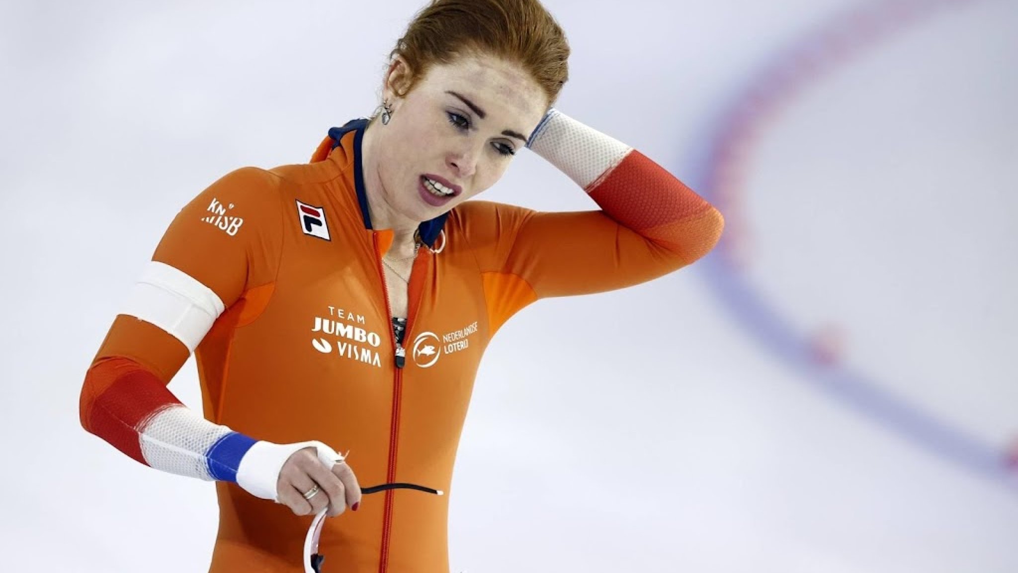 Schaatsster De Jong ziet lef beloond met wereldtitel | RTL Nieuws