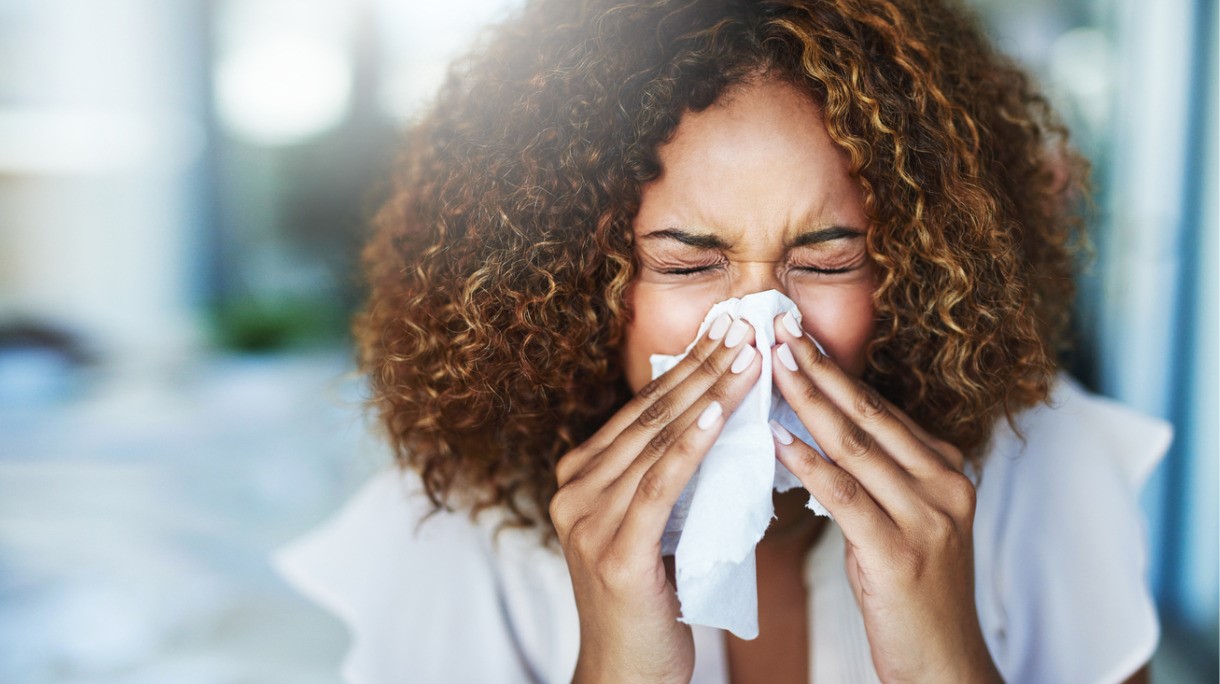 Dit zegt de kleur van snot over je gezondheid