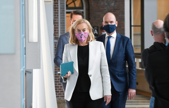 D66 keert zich tegen Rutte! Sigrid Kaag: “Hier scheiden onze wegen!” | SDB