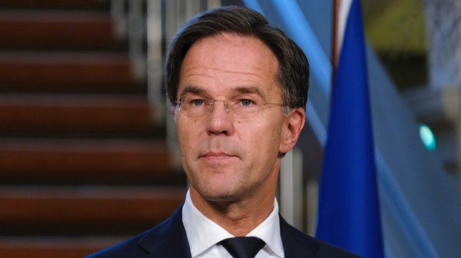 Rutte herinnert zich volgende ochtend niet meer of hij nou mocht aanblijven of niet