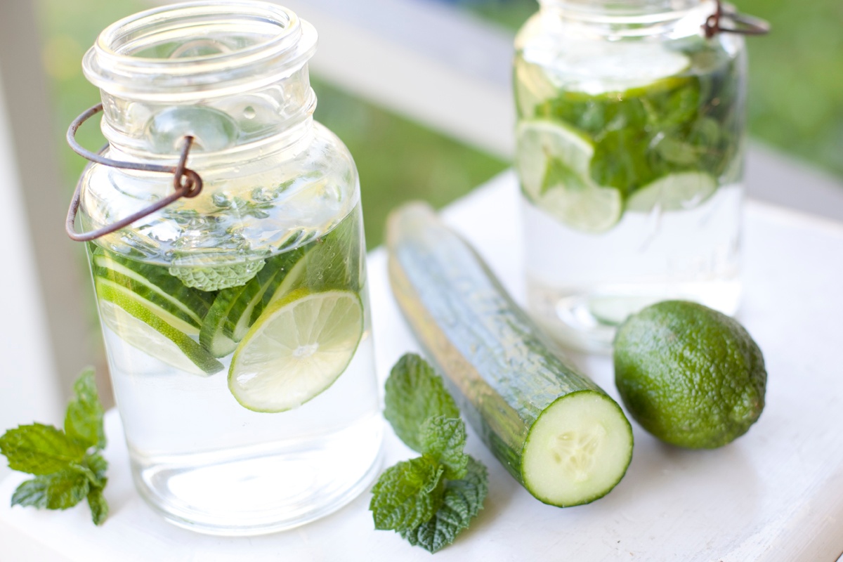 Komkommers: Dit kan deze groente voor je gezondheid betekenen+recept