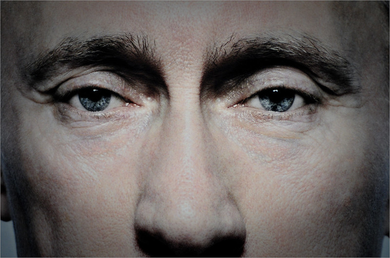 "Krankzinnige Poetin": Het misinformatiespel van de Globalisten - Frontnieuws
