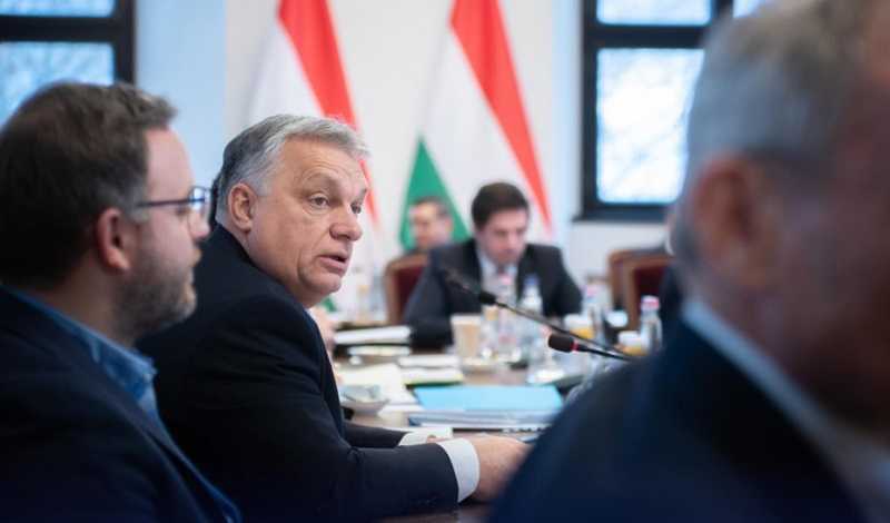 Orban: "Het huidige politieke systeem in Europa zal instorten" - Frontnieuws