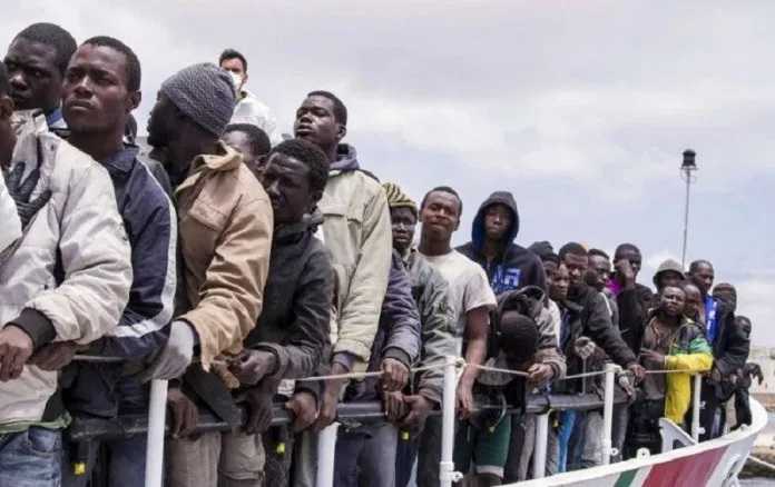 EU stemt in met migratiepact - "bindend solidariteitsmechanisme" - Frontnieuws