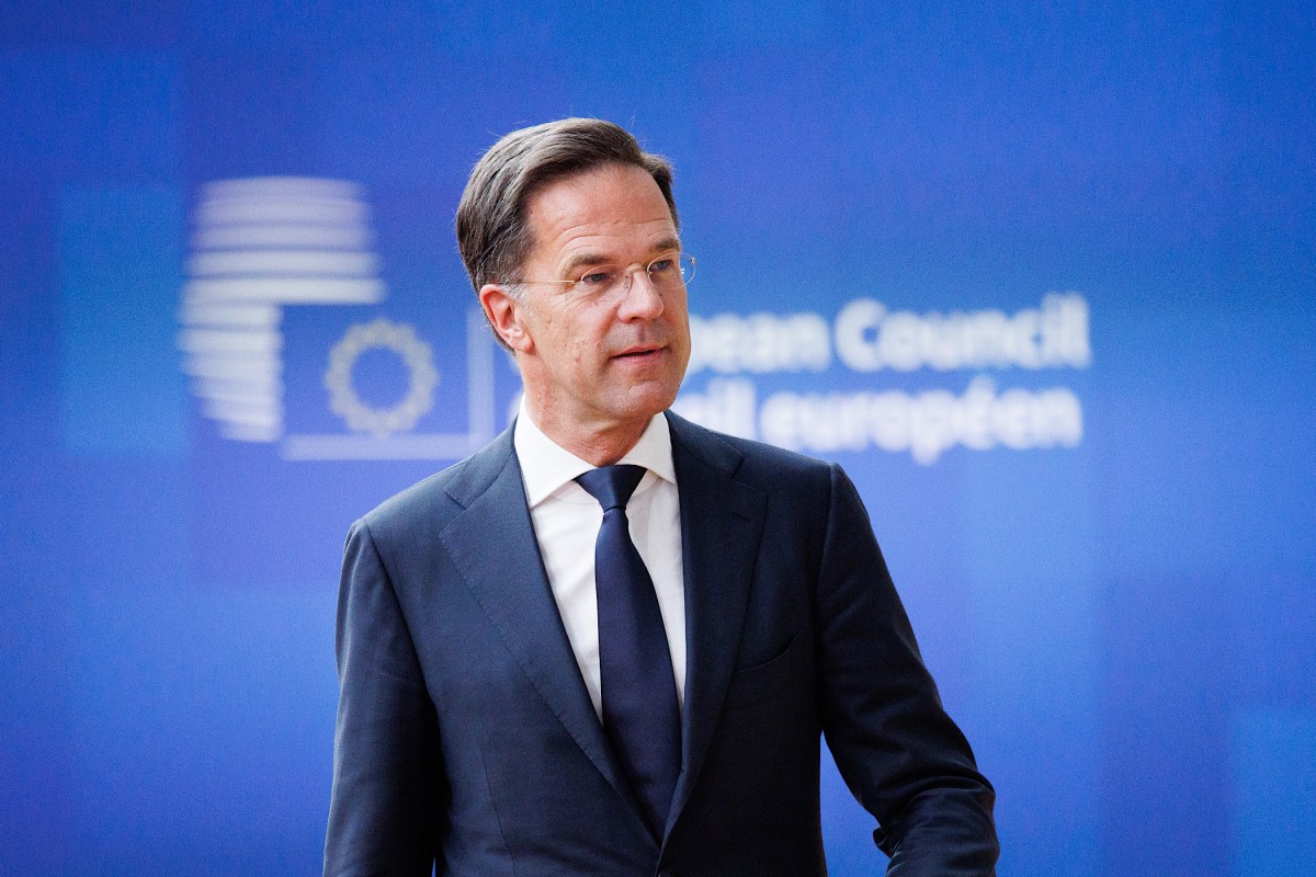 OpinieZ Demissionaire Rutte perst nieuw kabinet in financiële dwangbuis