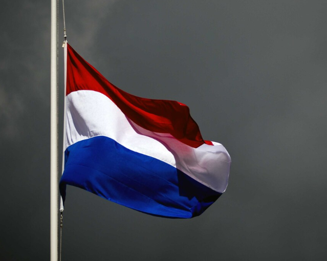 Nederland herdenkt op 4 mei de slachtoffers van WO II | E.J. Bron