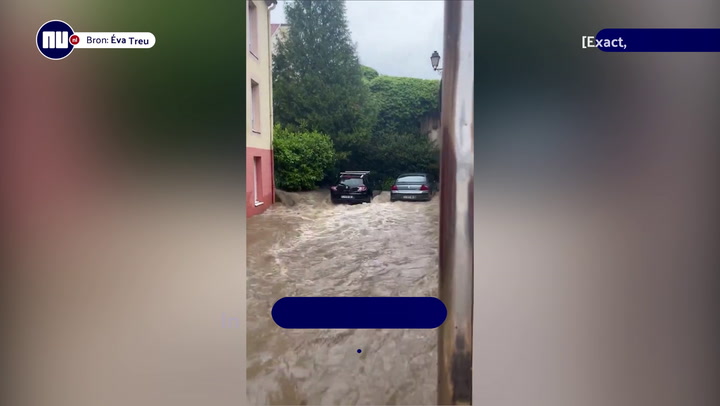 Franse en Duitse straten staan blank door zware overstromingen