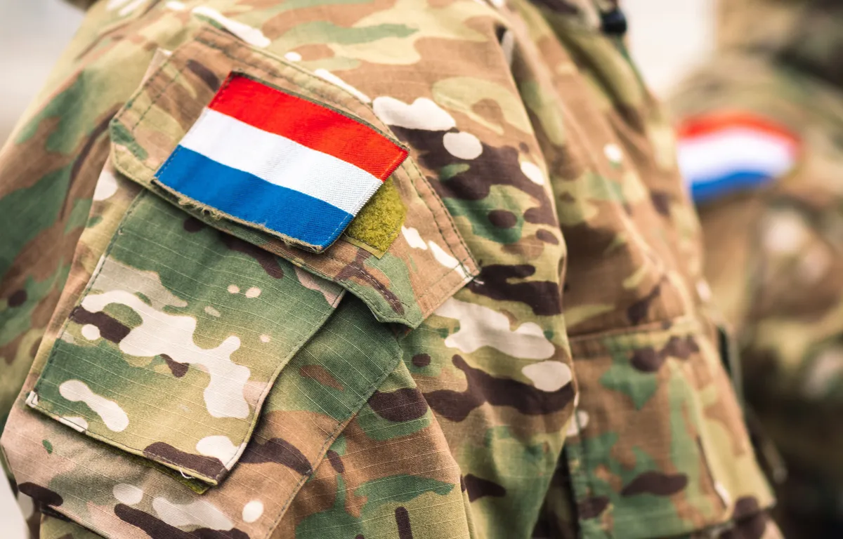 Knettergestoorde gelekte video van Ministerie van Defensie zorgt voor ophef: "Mensen, HET GEBEURT ECHT!"