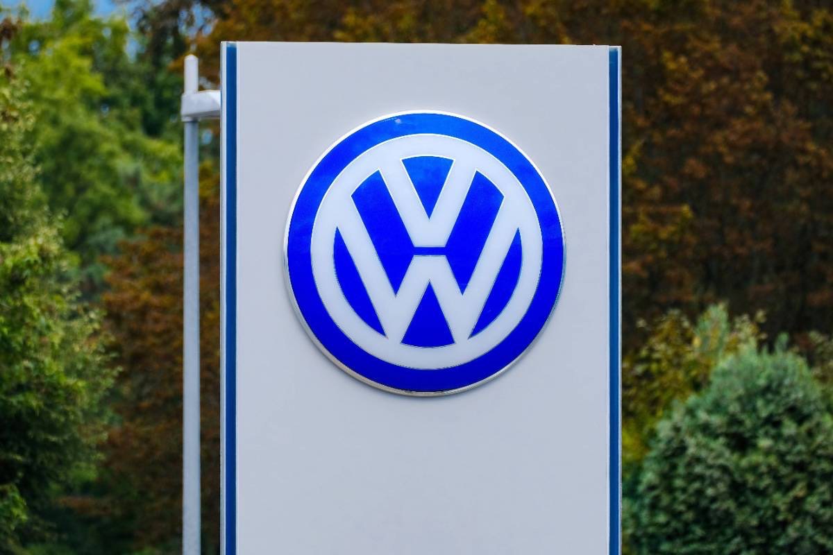 Volkswagen wijzigt koers: investeert opnieuw in benzineauto's - NieuwRechts.nl