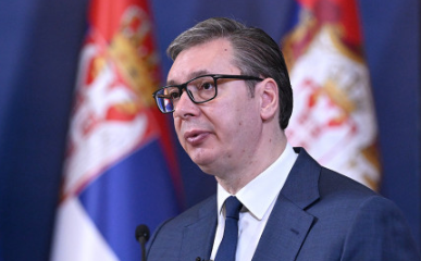 Servische president bevestigt prognose: “Het Westen bereidt zich voor op een militair conflict” | E.J. Bron