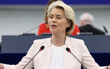 Von der Leyen nog vijf jaar machtigste vrouw van Brussel met “boeket van beloftes” | E.J. Bron