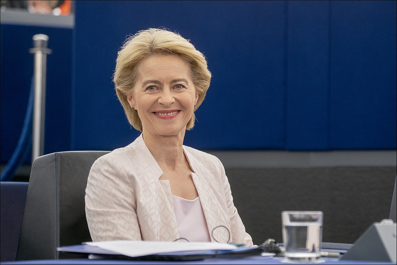 Ursula Von der Leyen u Kairu potpisuje milijardu eura investicija EU u Egipat – epoha