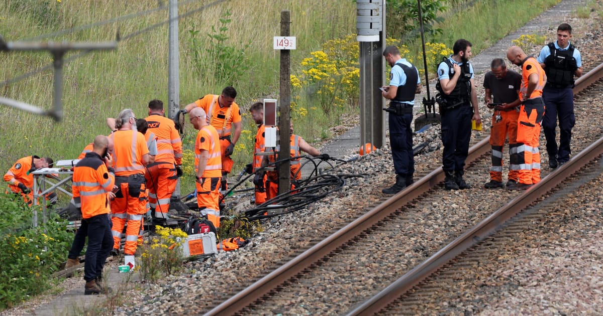 ‘Coordinated arson attack’ brings French trains to a halt hours before Olympics opening ceremony – POLITICO