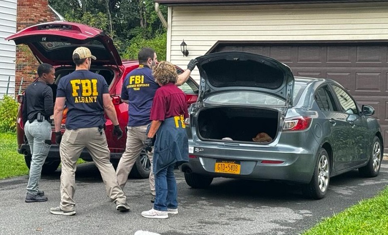 FBI valt huis binnen in New York van voormalig VN-wapeninspecteur en anti-oorlogsdeskundige Scott Ritter - Dissident.one