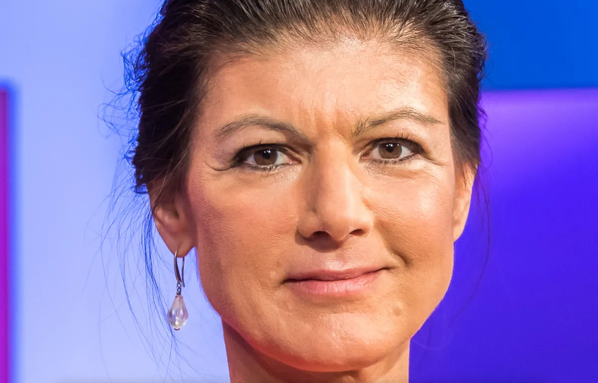 Links-populistische revolutie in Duitsland: anti-Oekraïnepartij Sahra Wagenknecht immens populair