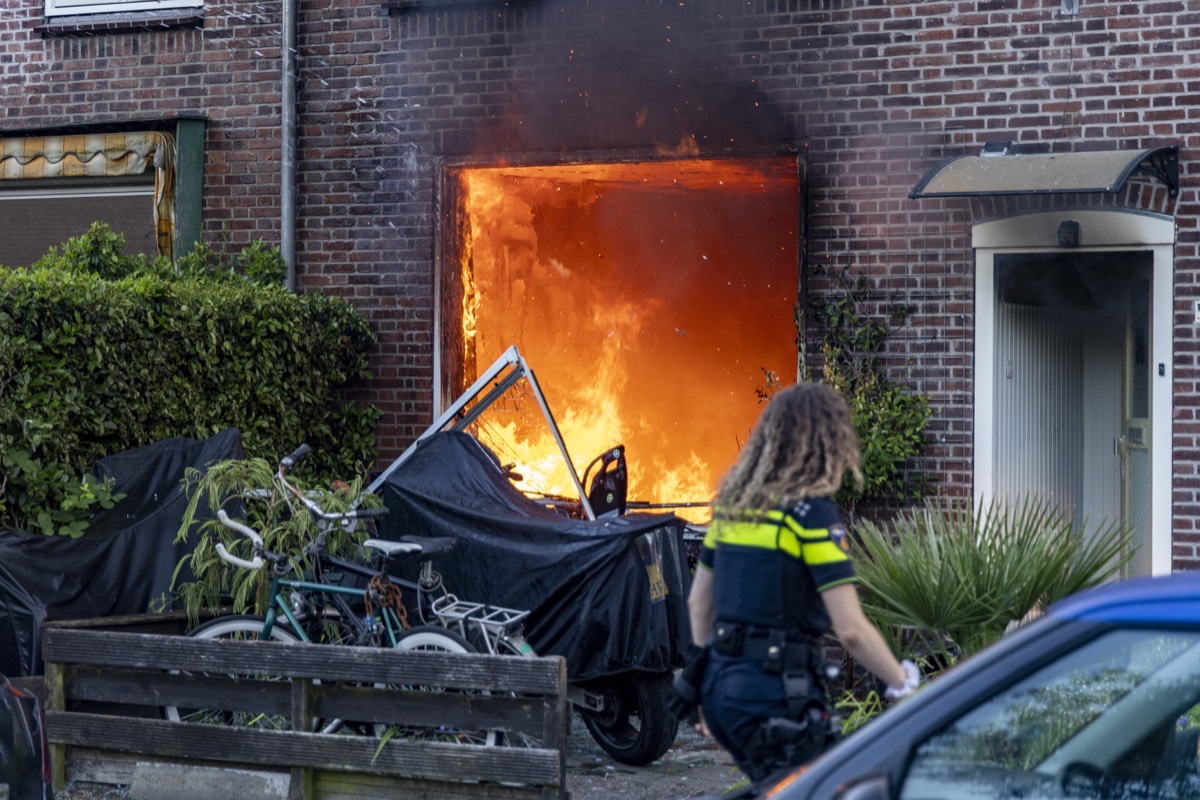 Groene nachtmerrie: zeven gewonden door ontplofte fietsaccu - NieuwRechts.nl