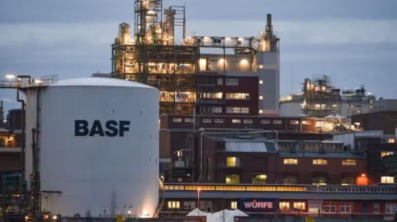 Volgend horrornieuws: BASF is aan het inpakken - Dissident.one