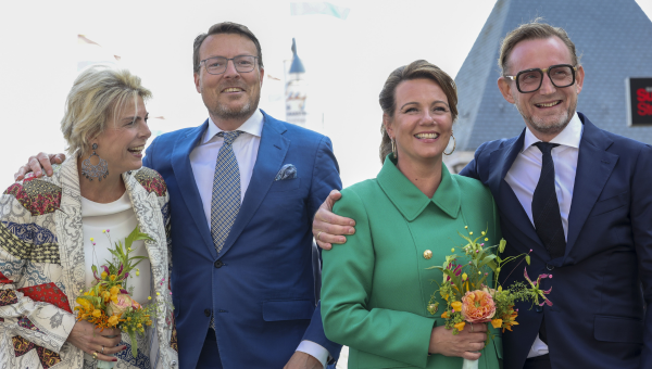 Klungelende Oranjes duwen Nederland richting republiek - Wynia's Week