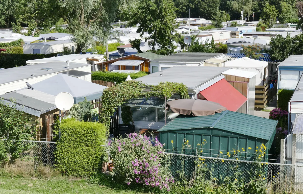 Knetter! Vakantieparken scannen tegen álle regels in gezichten van bezoekers: Autoriteit Persoonsgegevens grijpt in